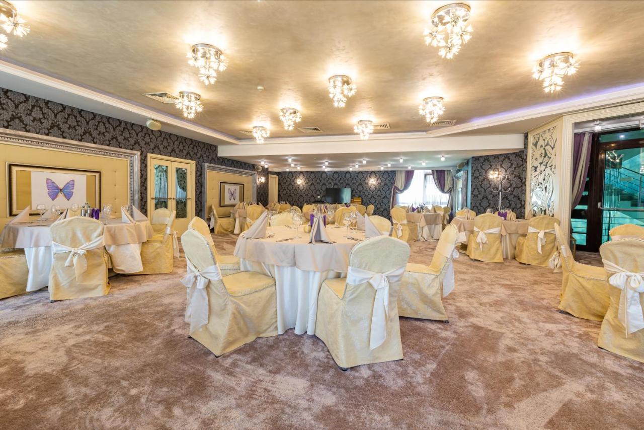 Spa Hotel Persenk Devin Exterior foto The ballroom